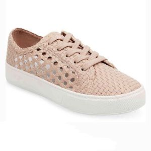 Marc Fisher Women's Pink Surly Sneaker - size 8